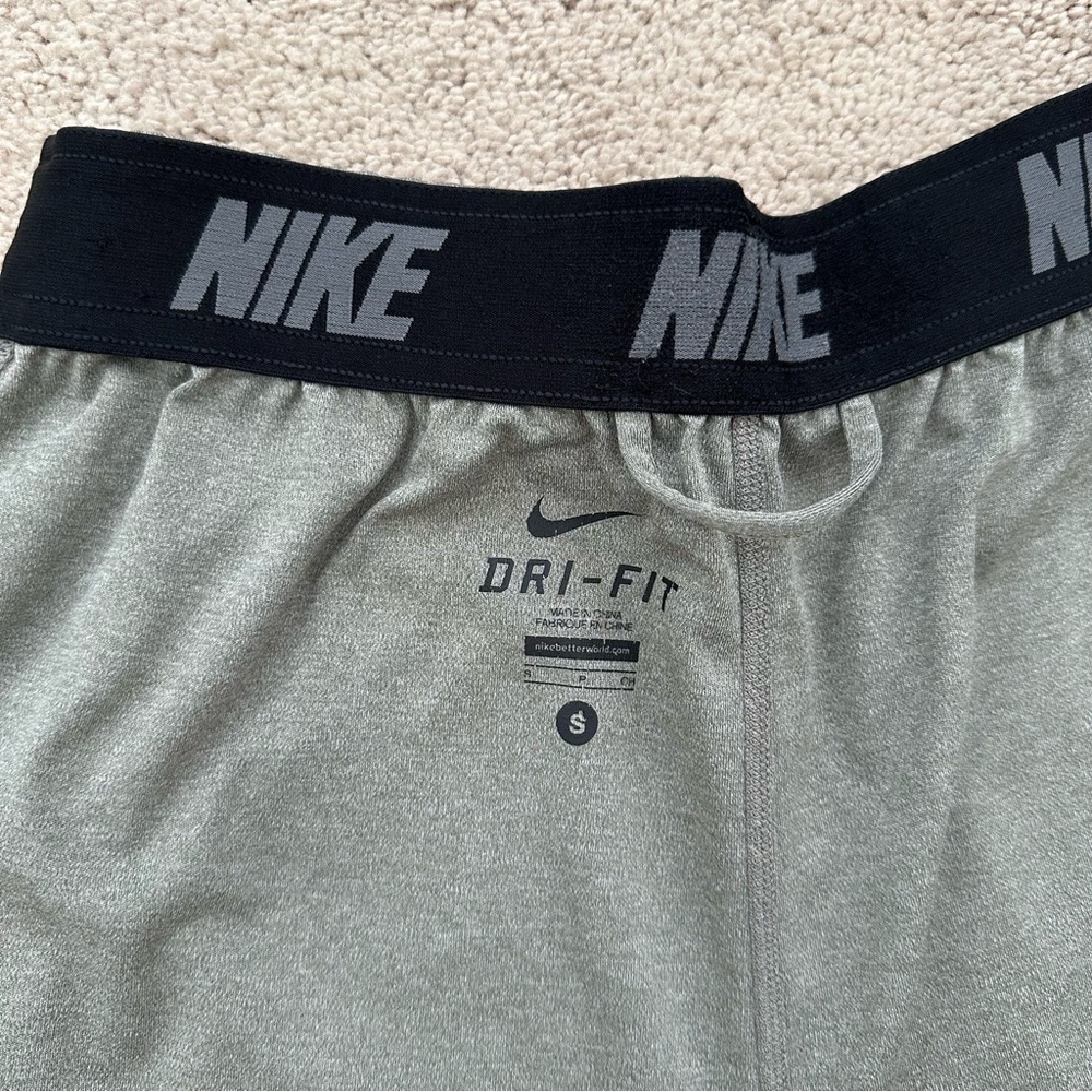 Nike Grey Dri-Fit Basketball Shorts - Athletic Athleisure Workout Running - Picture 2 of 15